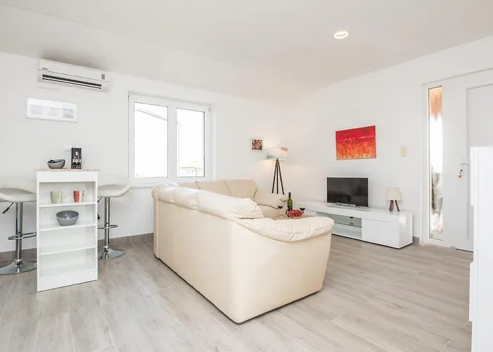 With Parking Space - 20354 Апартаменты *